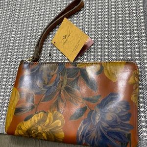 Patricia Nash Wristlet